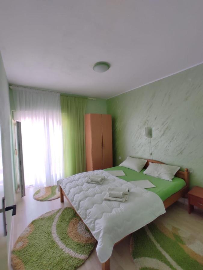 Apartmani Andrijana Ulcinj Ngoại thất bức ảnh