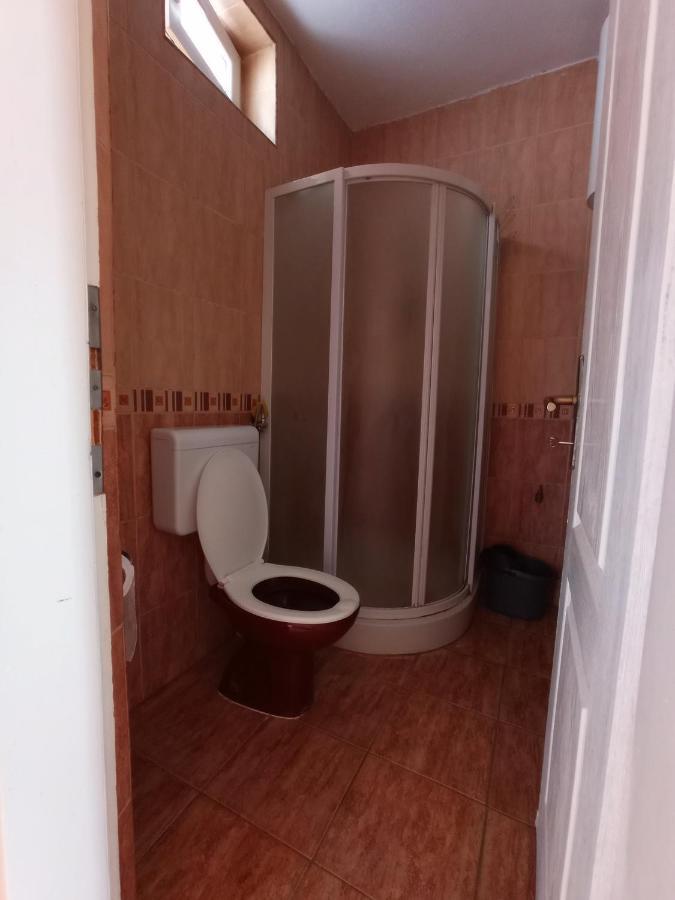 Apartmani Andrijana Ulcinj Ngoại thất bức ảnh